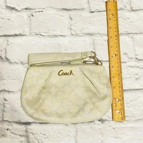 Coach Cream With Signature C’s in Metallic Silver, Silver Hardware Grey Leather - Picture 6 of 8